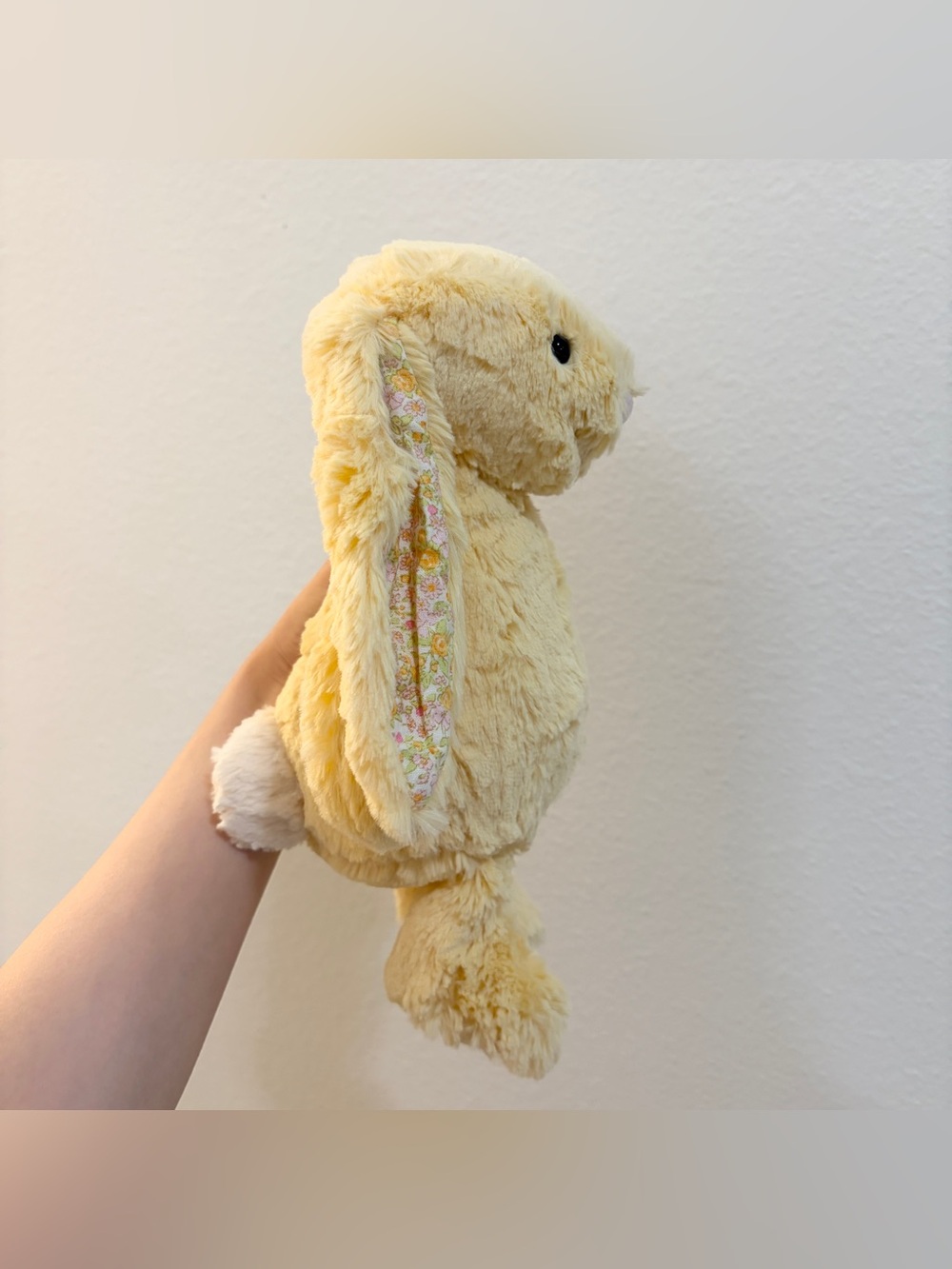 Jellycat Lemon Blossom Bunny Medium - NWOT - Picture 2 of 6